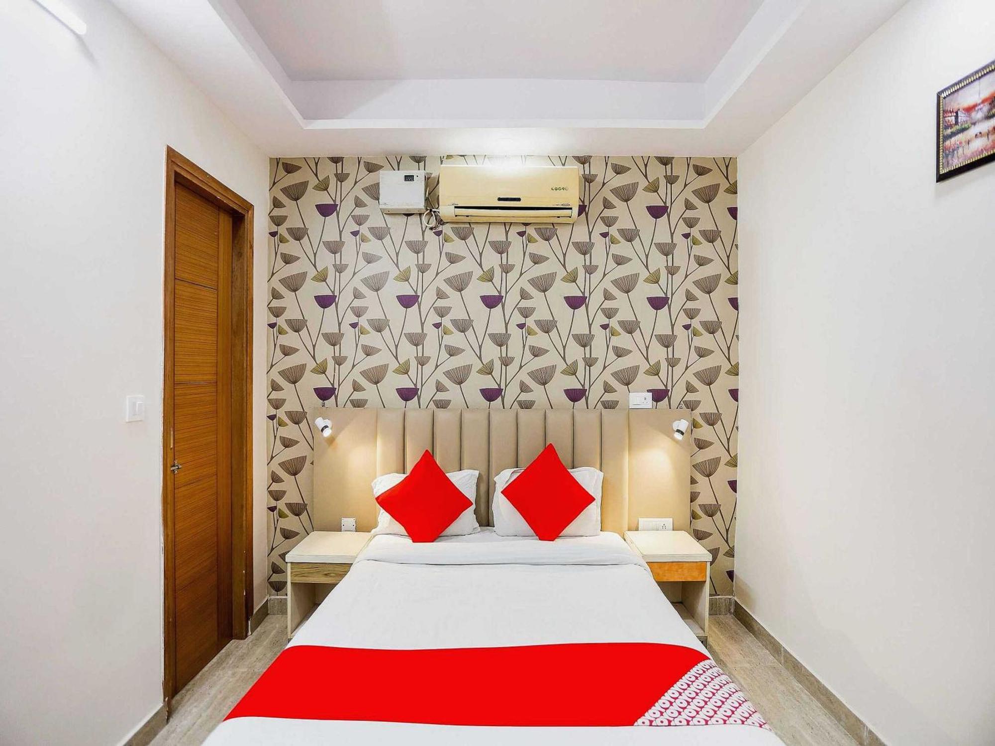 Hotel O Hotel Paradise Indraprast Exterior photo